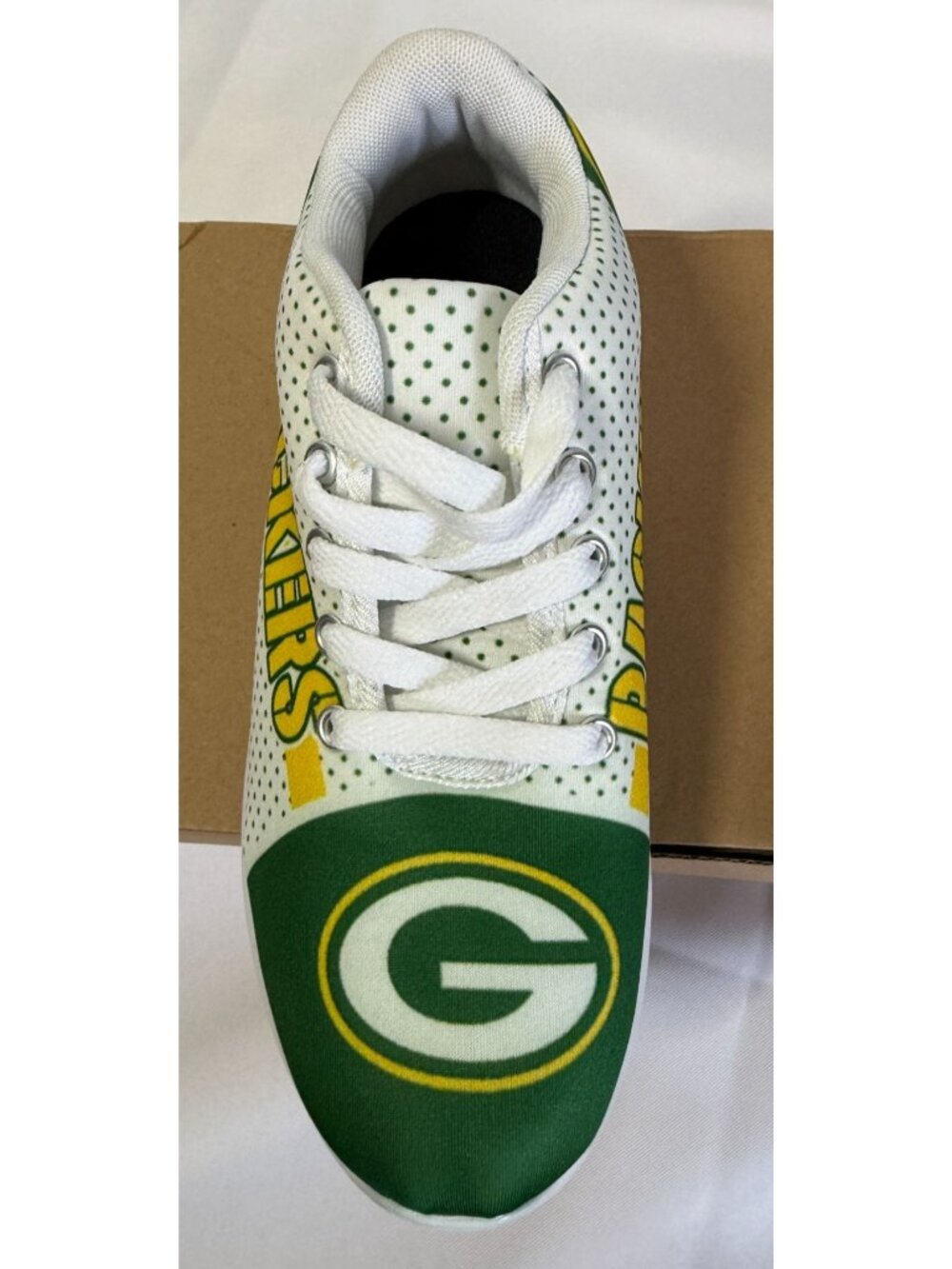 NEW IN BOX - Green Bay Packers Sneakers Shoes Womens Size 6 NFL Football Lace Up